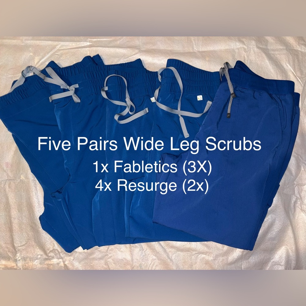 Set of 5 Royal Blue Wide Leg Scrub Pants
1x Fabletics size 3X
4x Resurge size 2X